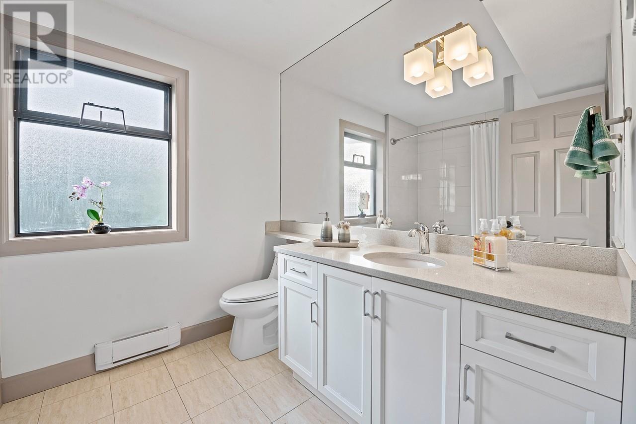 2523 Westhill Drive, West Vancouver, British Columbia  V7S 3A3 - Photo 27 - R2988086