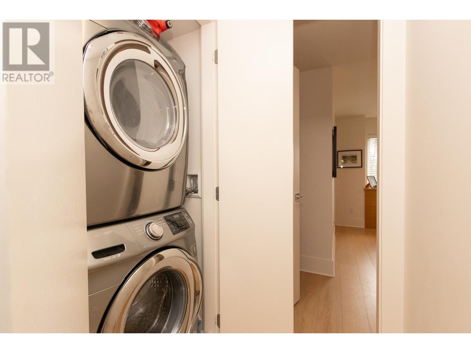226 E 12th Street, North Vancouver, British Columbia  V7L 2J6 - Photo 27 - R2980875