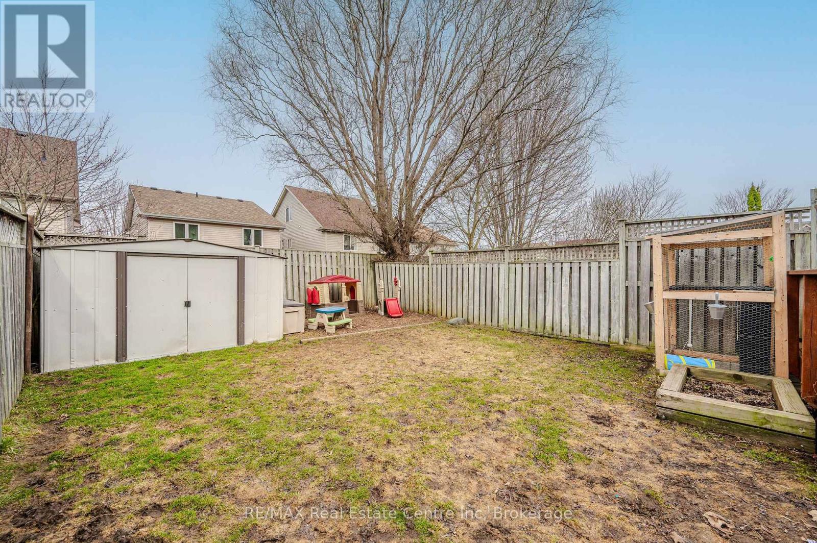 37 Swift Crescent, Guelph, Ontario  N1E 7J3 - Photo 30 - X12070945