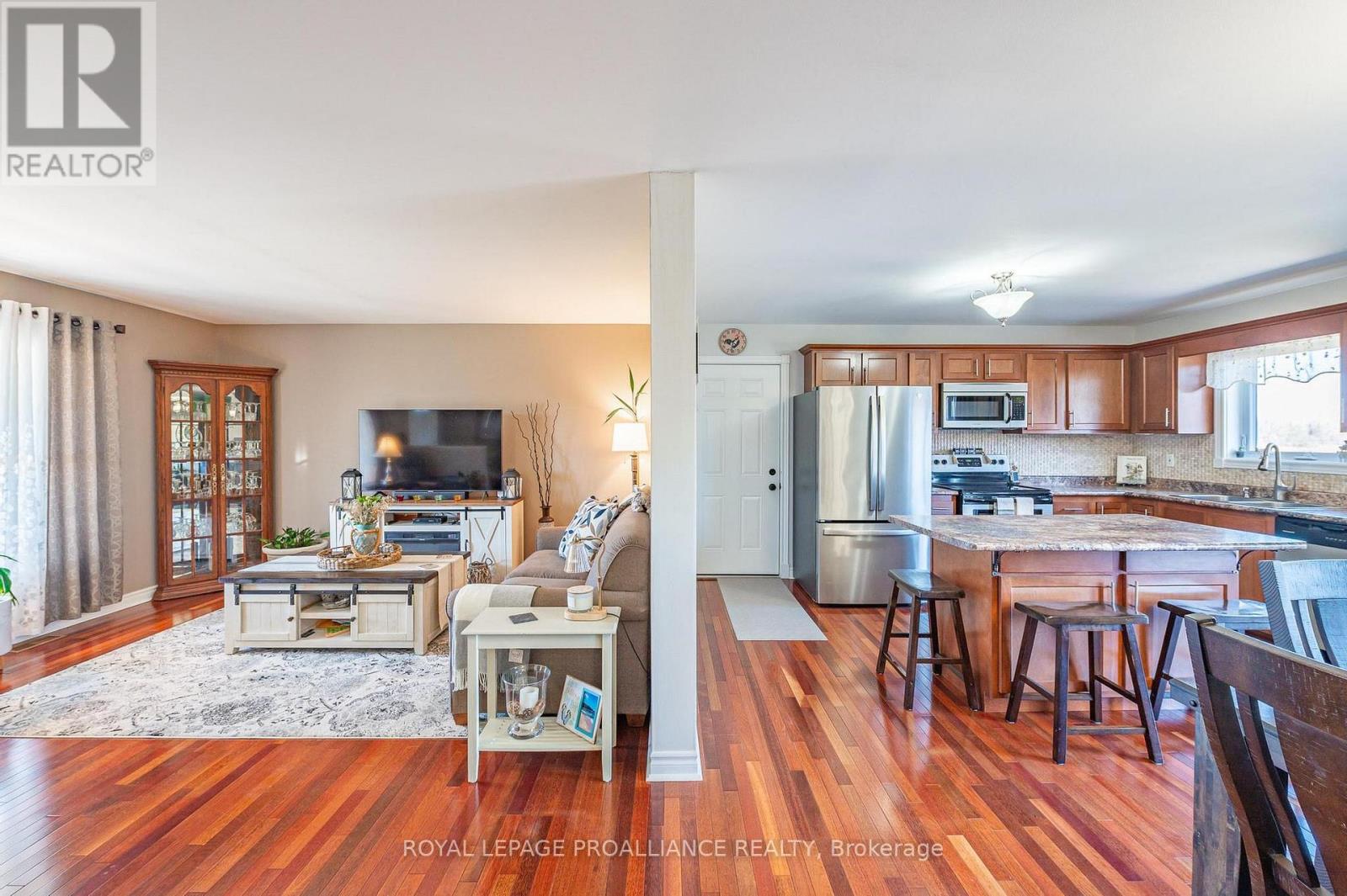 Property at 1302 RAPIDS ROAD image 4