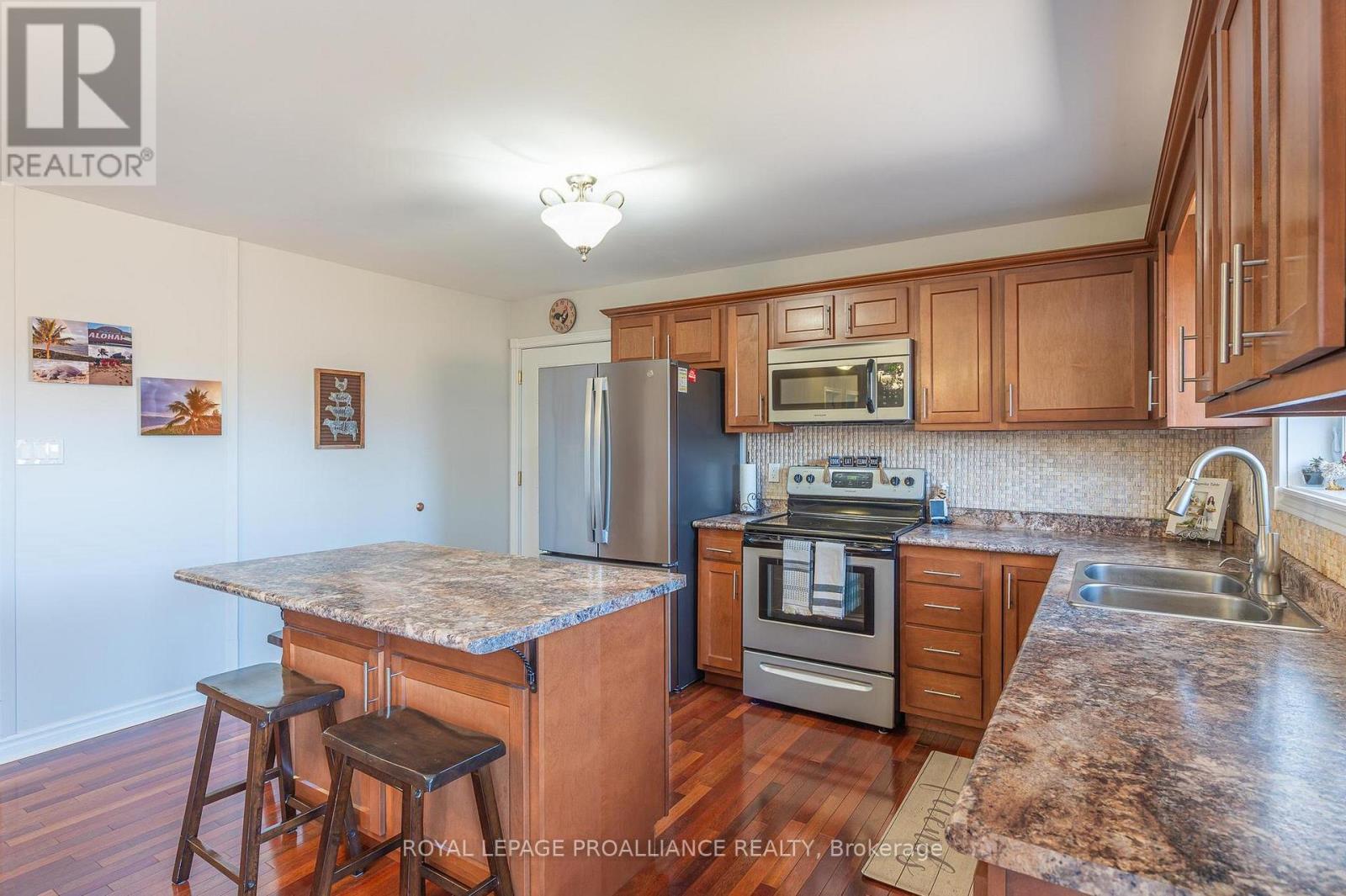 Property at 1302 RAPIDS ROAD image 5