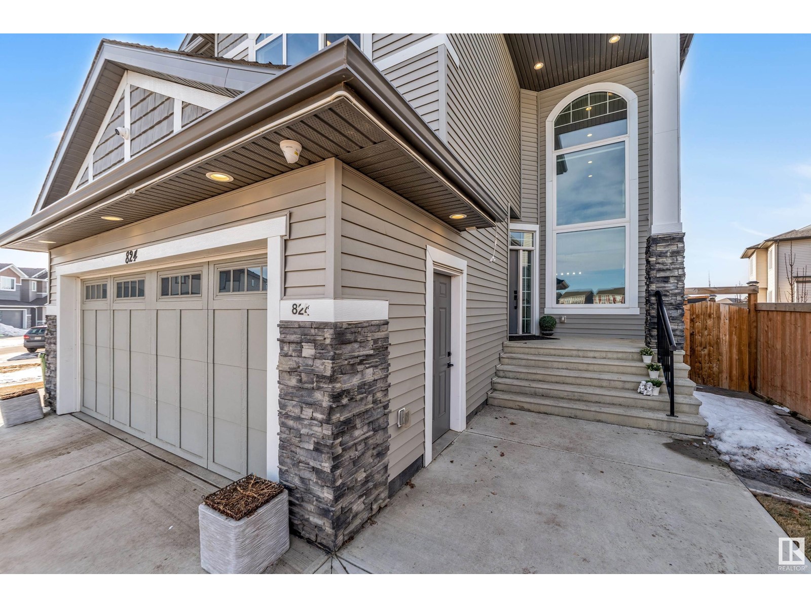 824 34 Av Nw, Edmonton, Alberta  T6T 0B3 - Photo 2 - E4429768