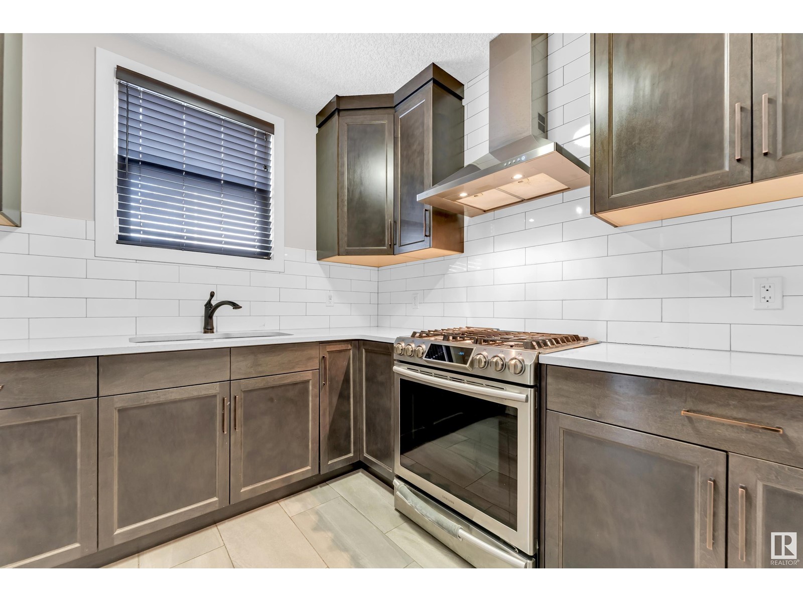 824 34 Av Nw, Edmonton, Alberta  T6T 0B3 - Photo 27 - E4429768