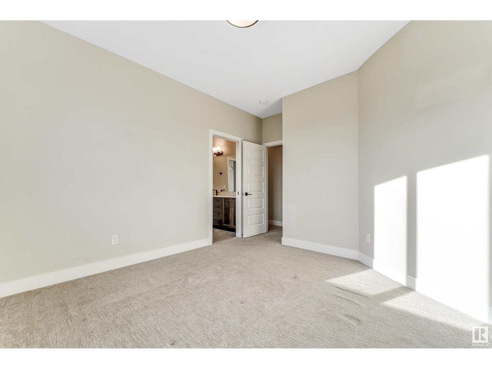 824 34 Av Nw, Edmonton, Alberta  T6T 0B3 - Photo 39 - E4429768
