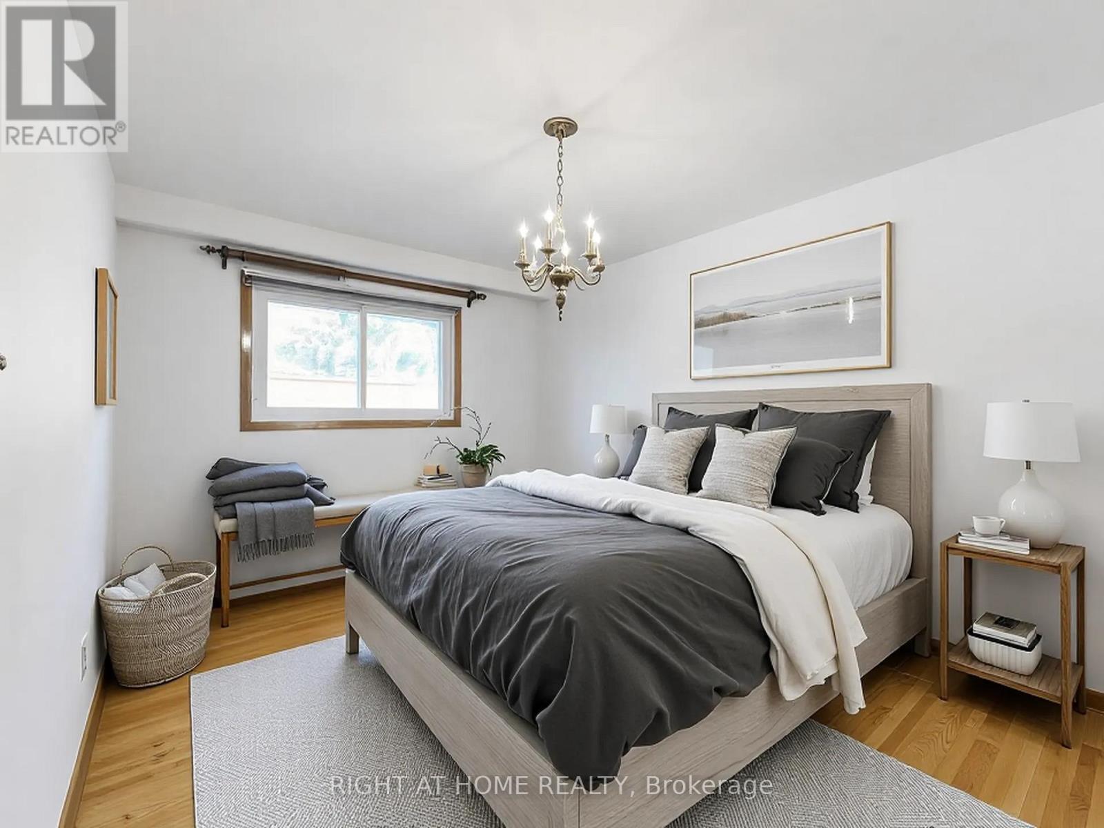 139 Milady Road, Toronto, Ontario  M9L 2J1 - Photo 11 - W12044570