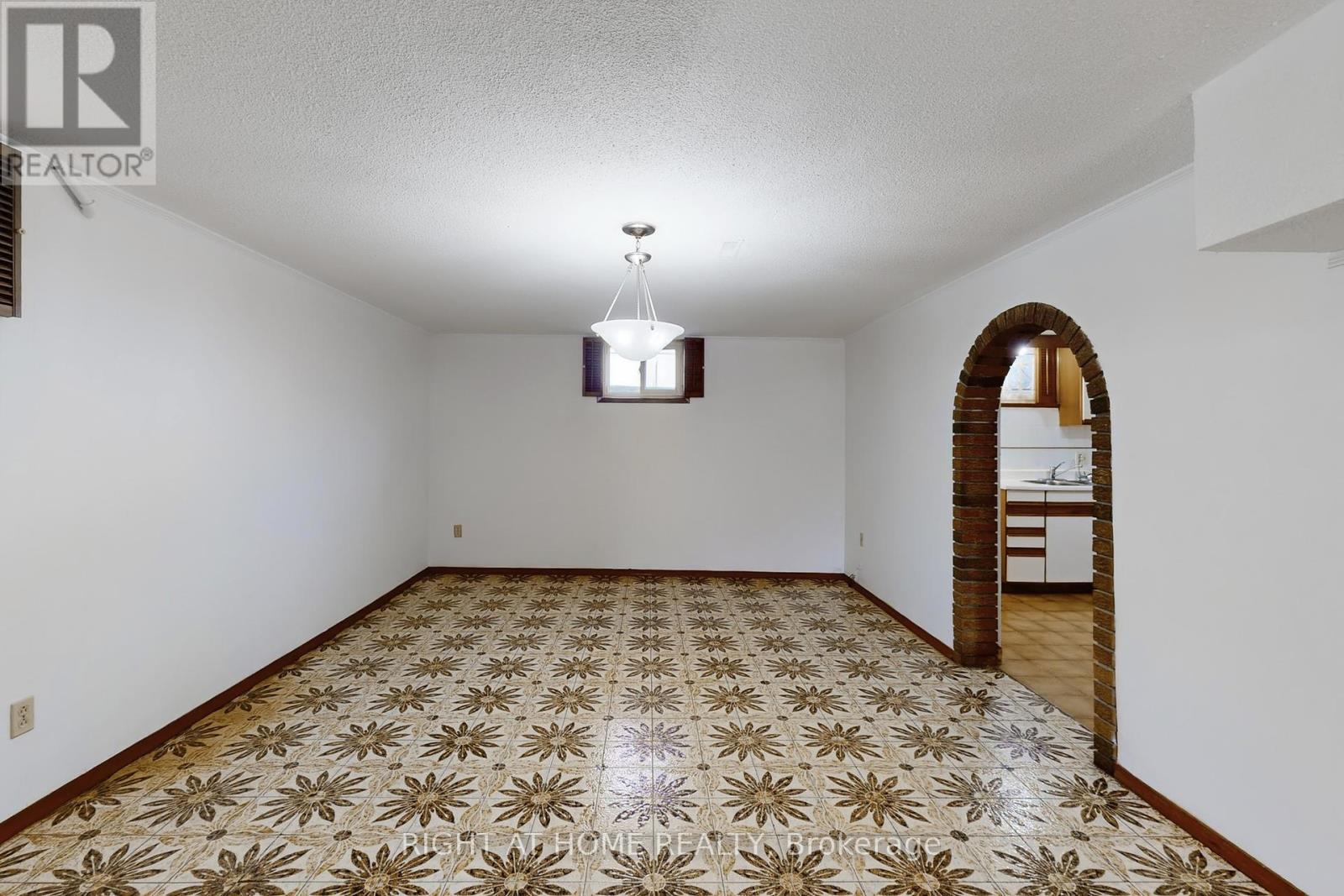 139 Milady Road, Toronto, Ontario  M9L 2J1 - Photo 31 - W12044570