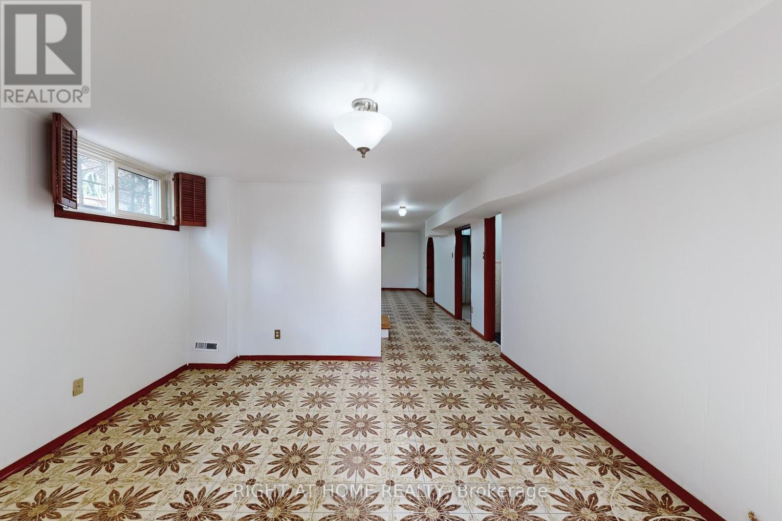 139 Milady Road, Toronto, Ontario  M9L 2J1 - Photo 37 - W12044570