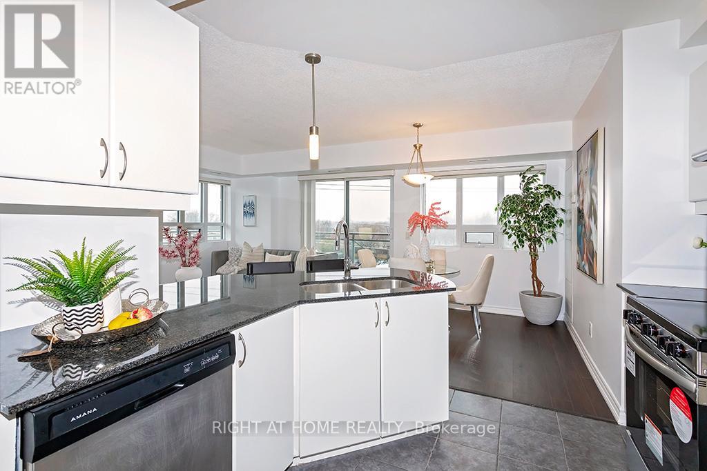 Property at 403 - 7730 KIPLING AVENUE image 3