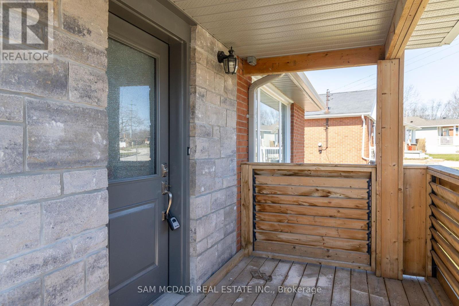 Property at 1498 FISHER AVENUE image 4