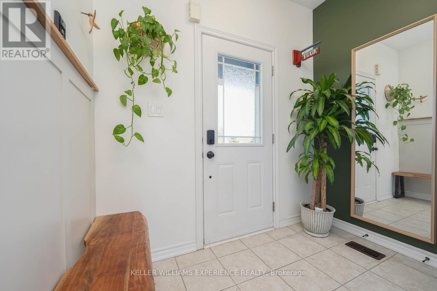 Property at 23 CYGNUS CRESCENT image 4