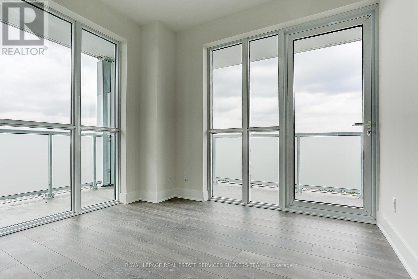 1707 - 188 Fairview Mall Drive, Toronto, Ontario  M2J 0H7 - Photo 10 - C12071016