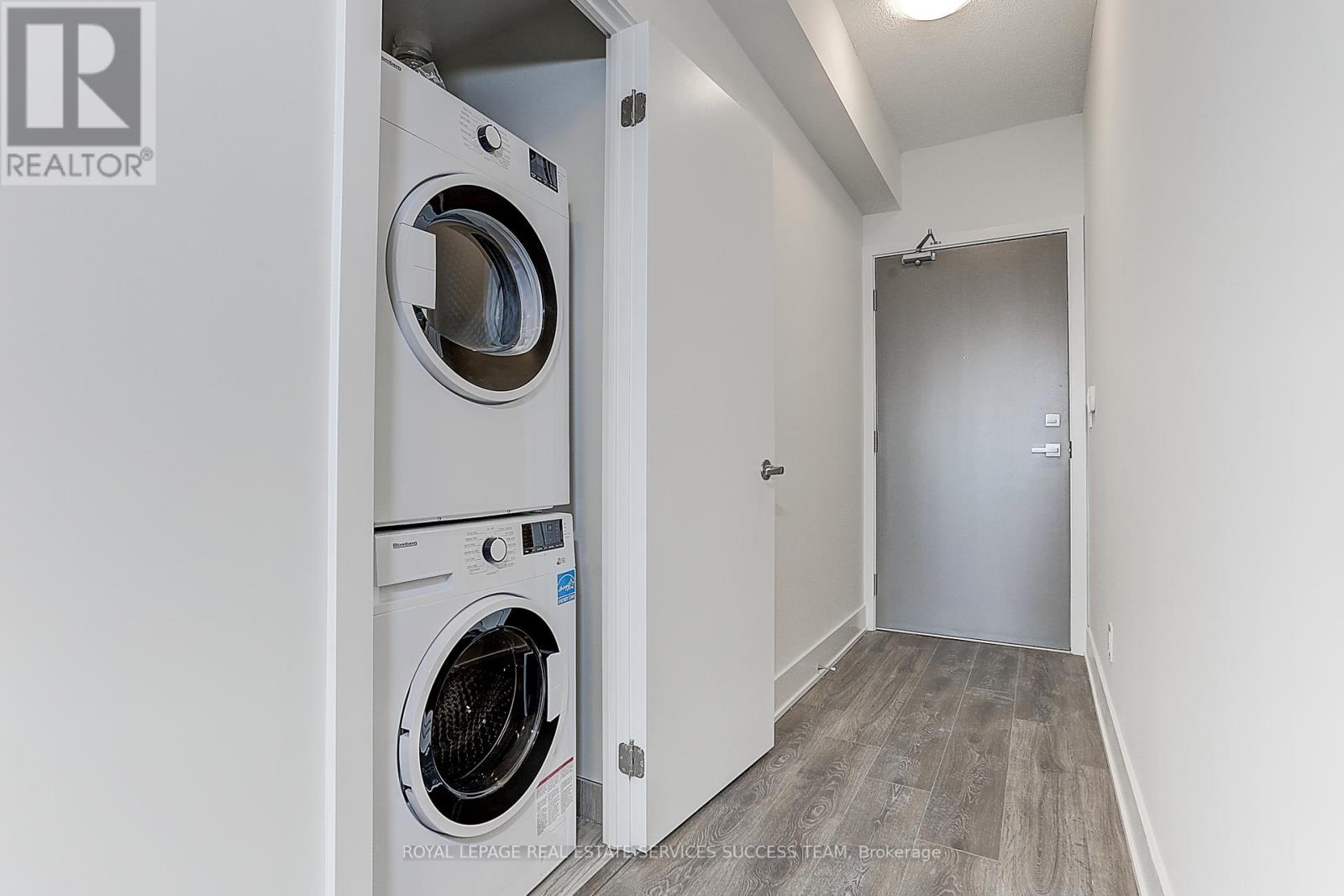 1707 - 188 Fairview Mall Drive, Toronto, Ontario  M2J 0H7 - Photo 12 - C12071016