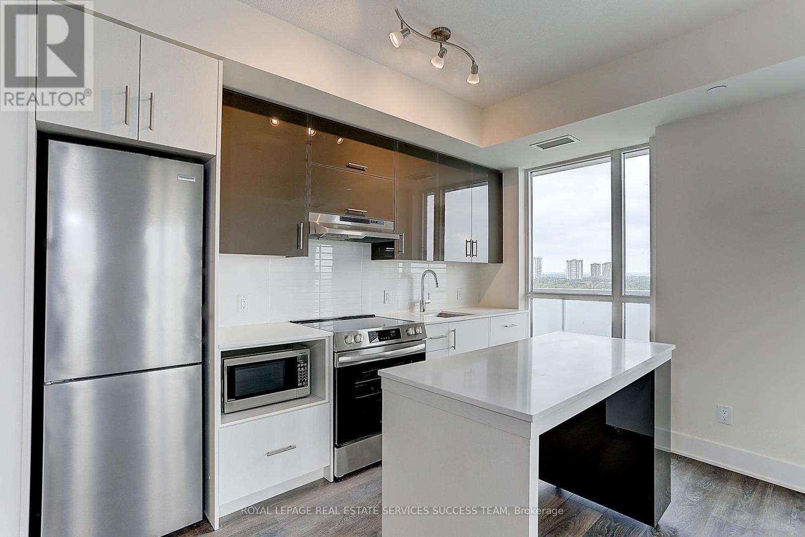 1707 - 188 Fairview Mall Drive, Toronto, Ontario  M2J 0H7 - Photo 18 - C12071016