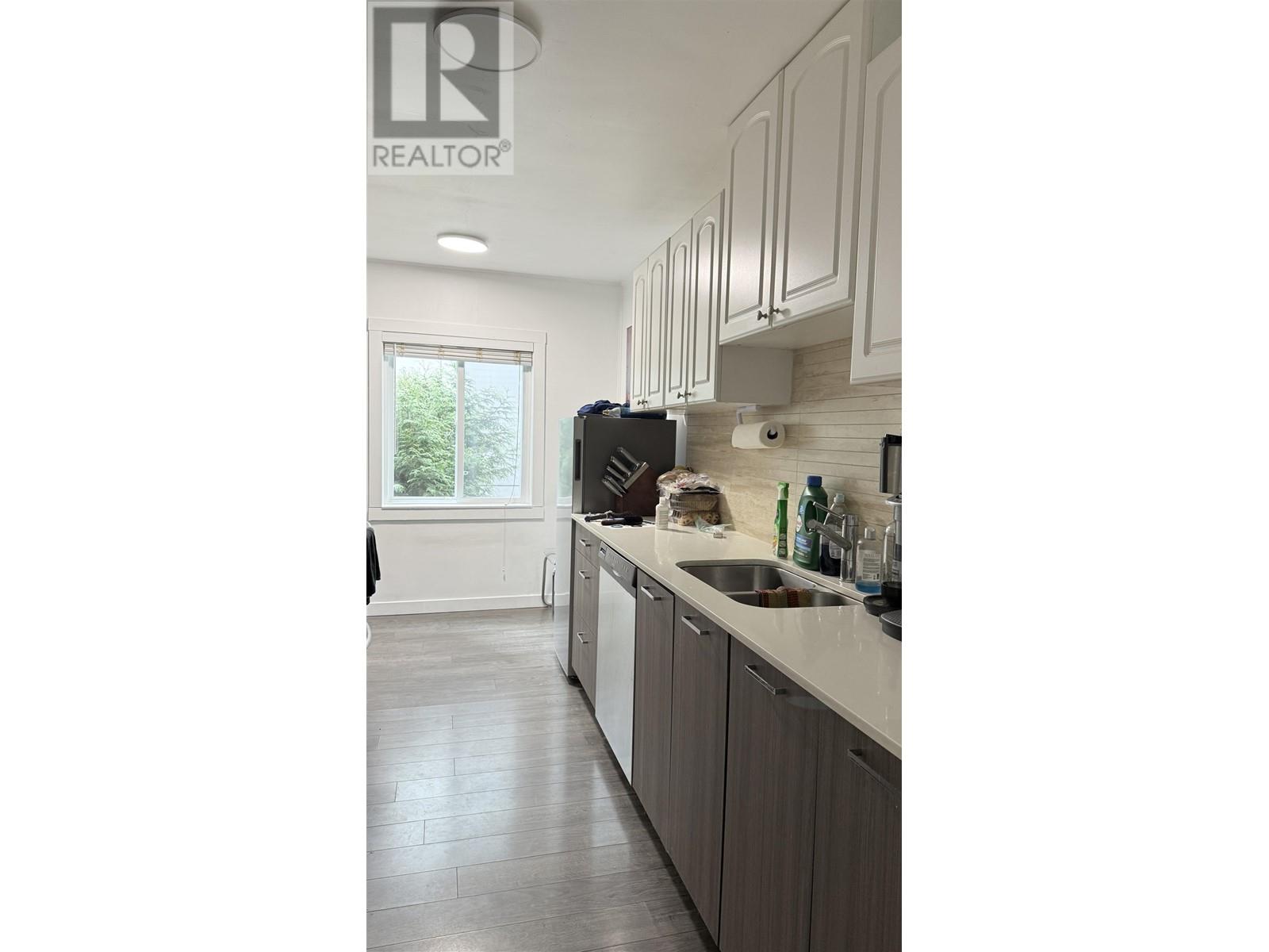 1365 Burnaby Street, Vancouver, British Columbia  V6E 1R2 - Photo 4 - C8068243