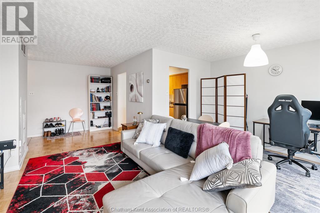 Property at 111 RIVERSIDE DRIVE Unit# 1208 image 5