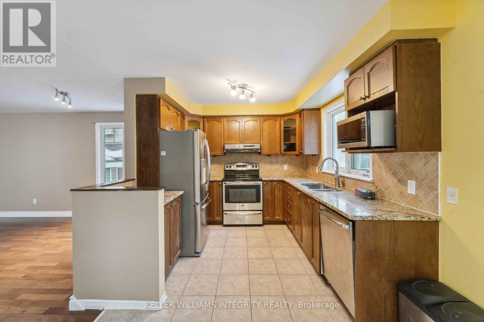 562 Reardon, Ottawa, Ontario  K1V 2L1 - Photo 13 - X11979503