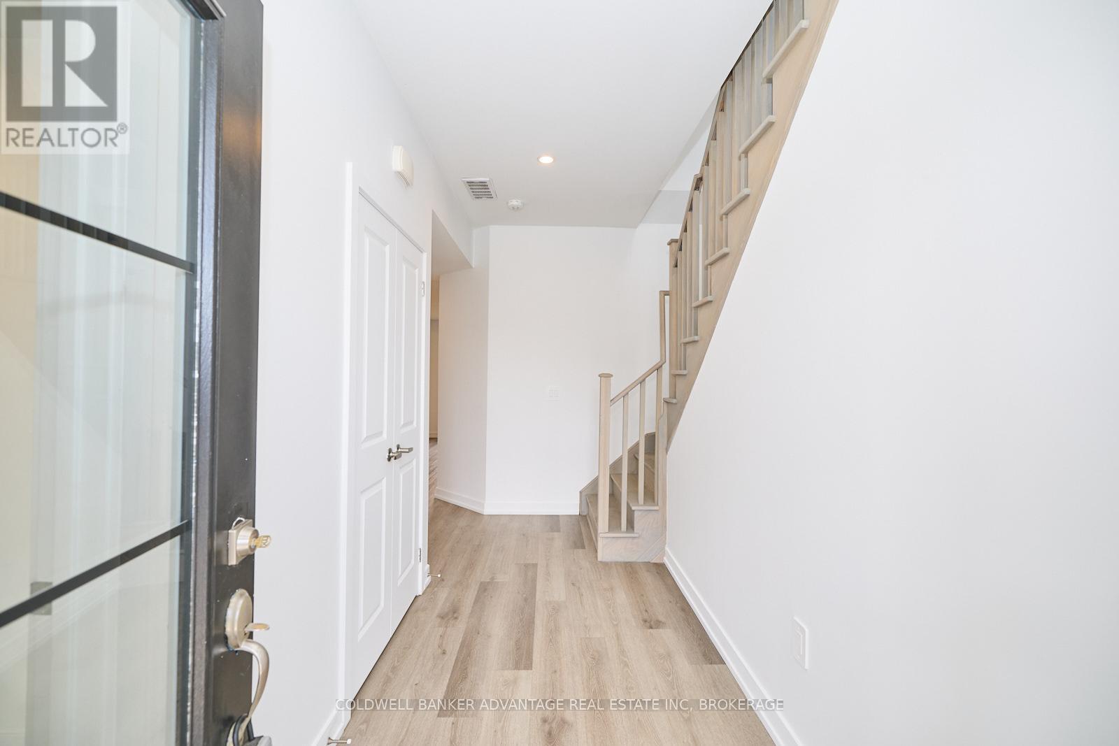 Property at 2 - 6591 MONTROSE ROAD image 5