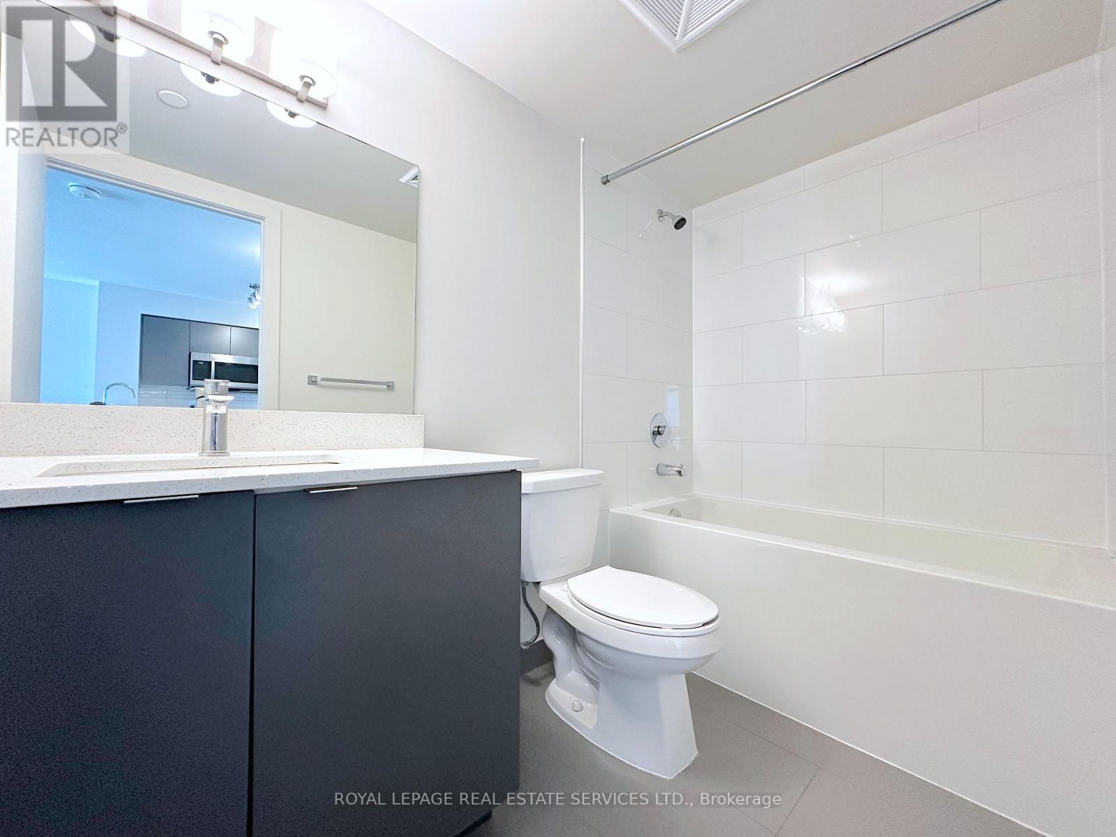 513 - 3385 Dundas Street W, Toronto, Ontario  M6S 2S2 - Photo 9 - W12071084
