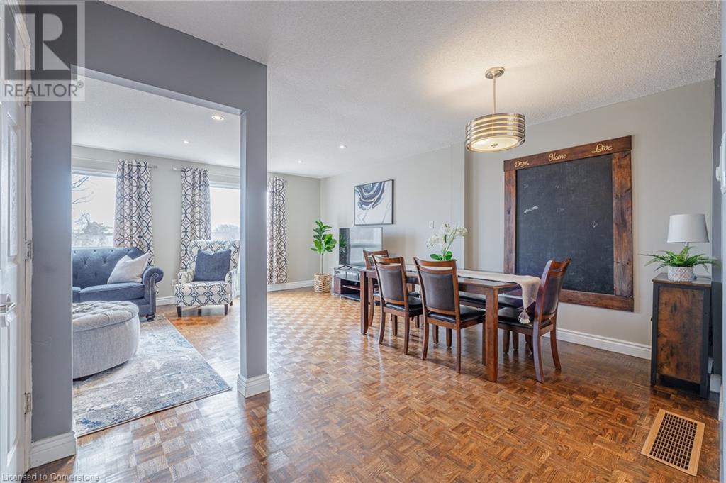 Property at 2050 UPPER MIDDLE Road Unit# 81 image 4