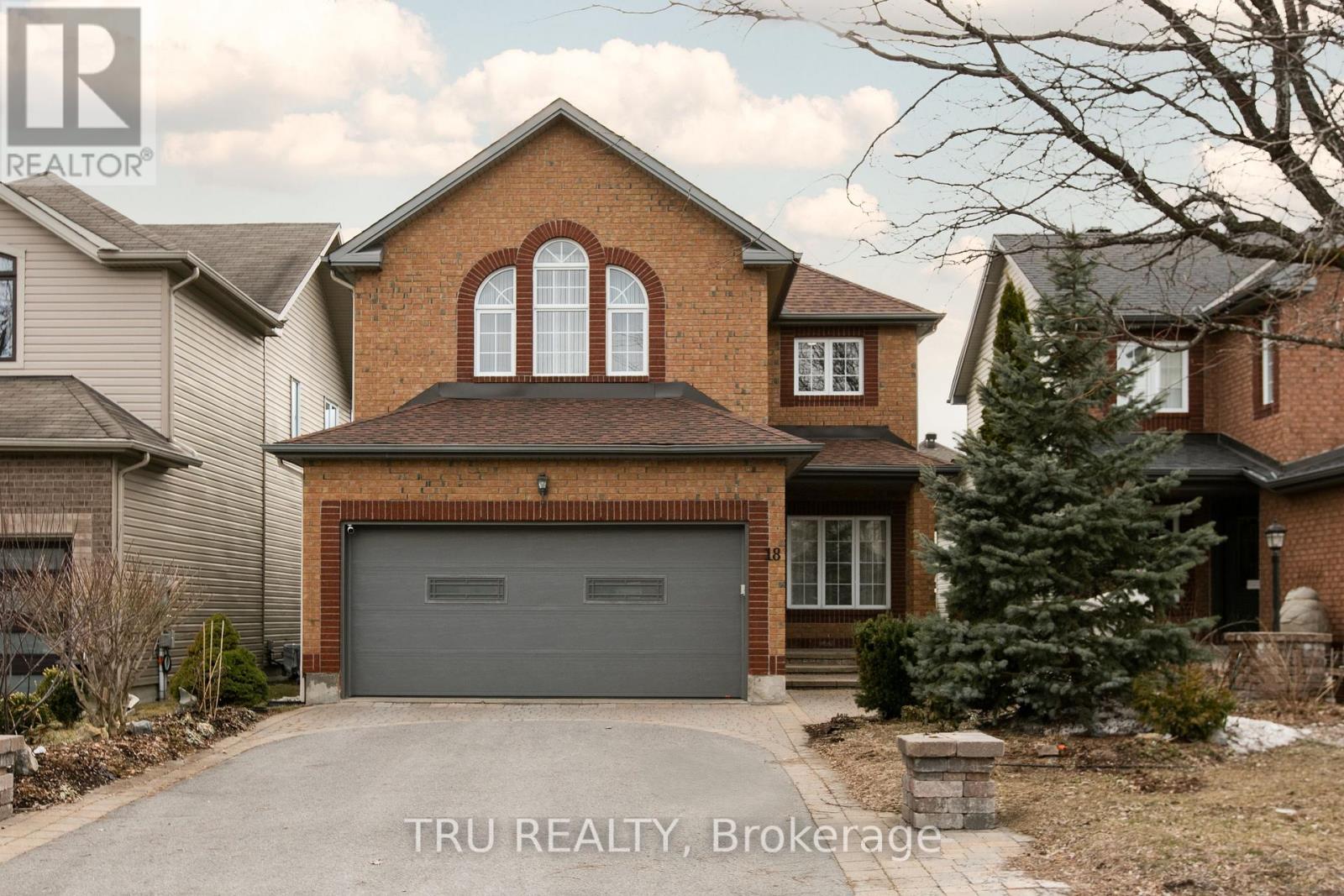 Property at 18 GANNET STREET W image 1
