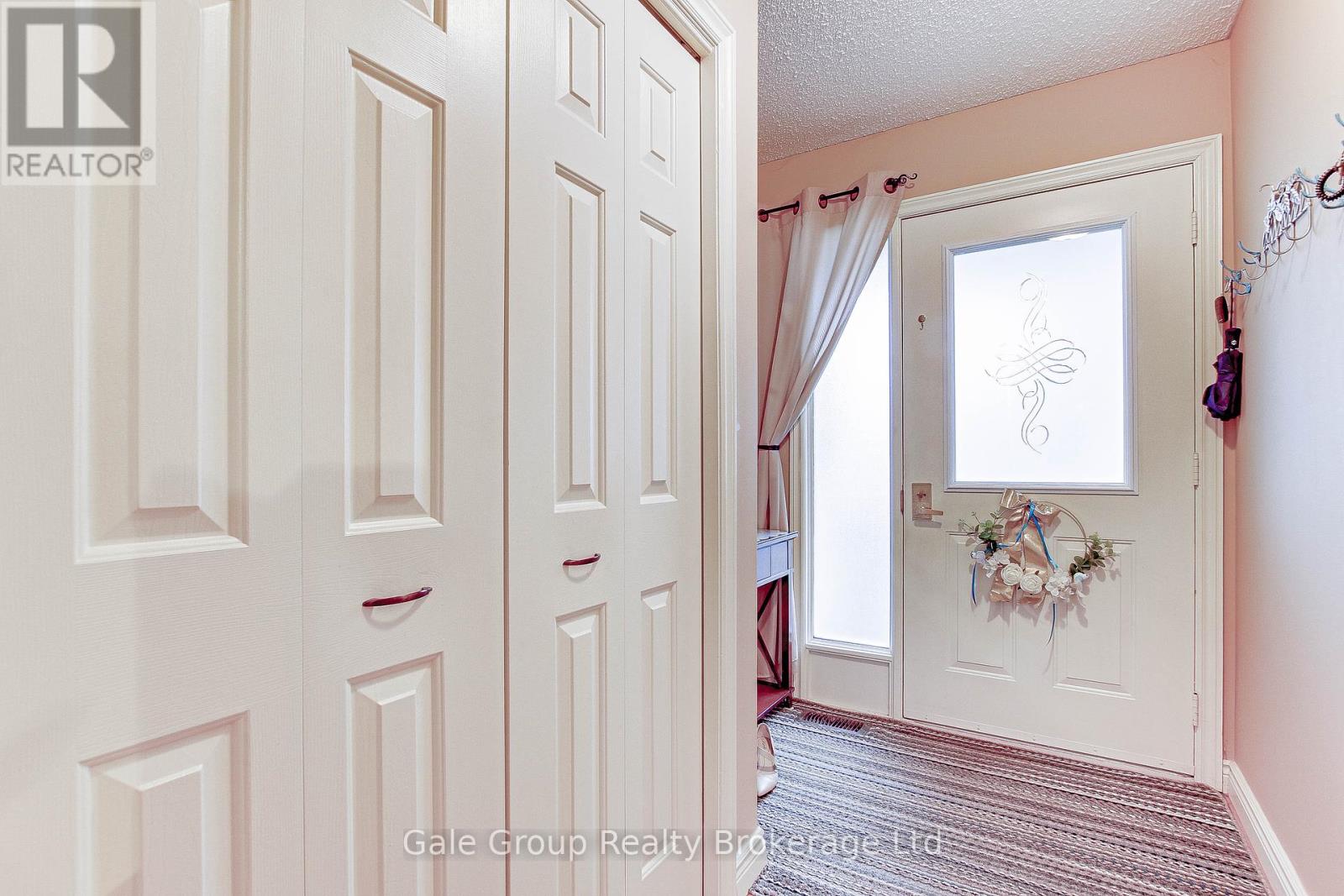 Property at 35 SERES DRIVE W image 5