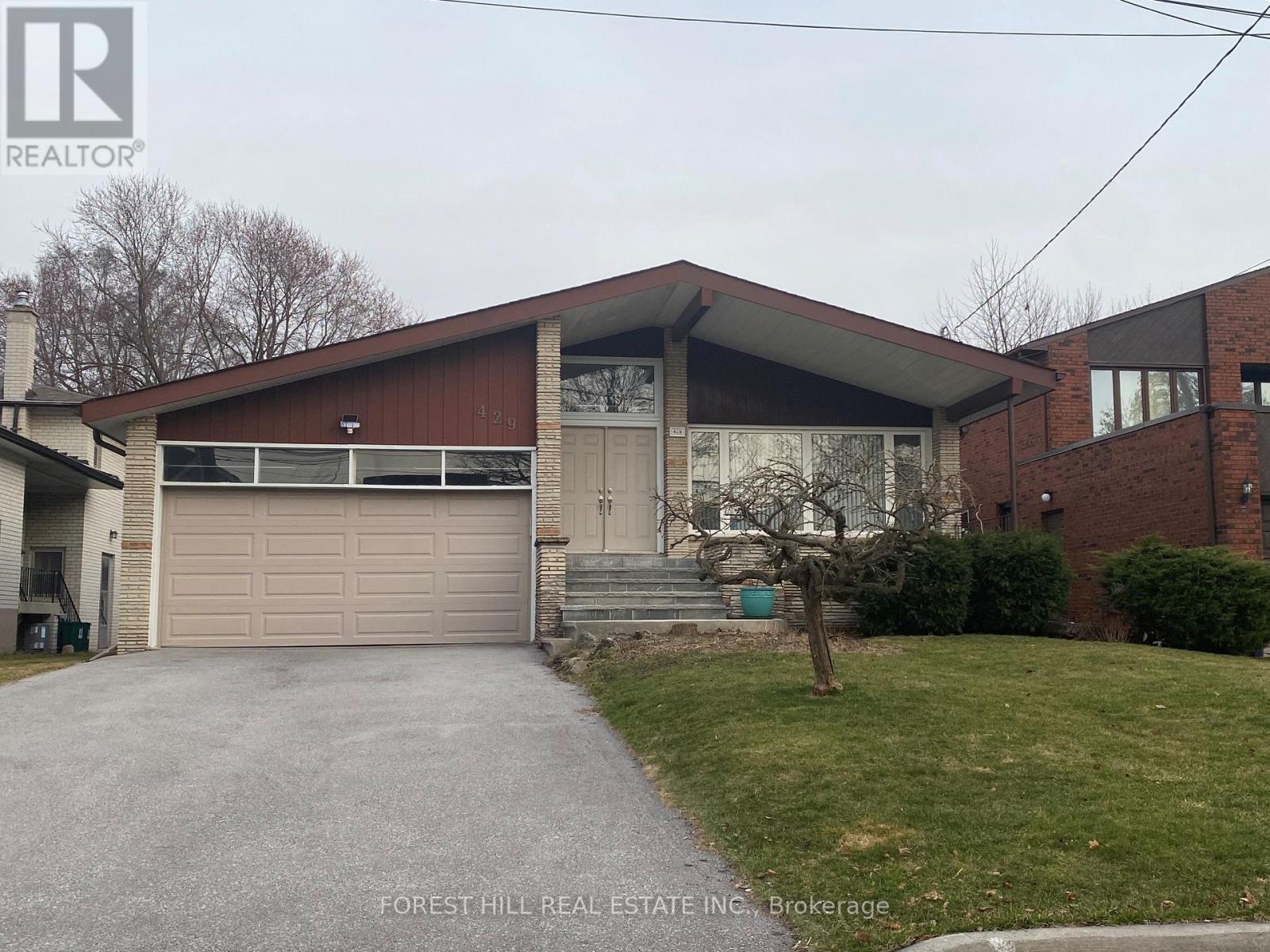 Property at 429 CONNAUGHT AVENUE image 1