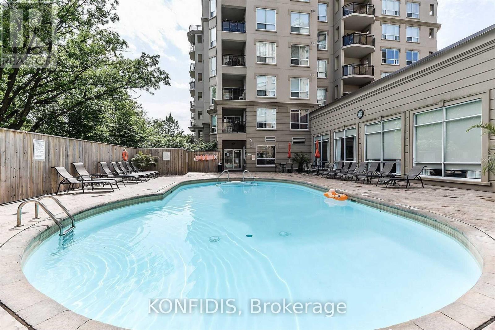 702 - 8 Maison Parc Court, Vaughan, Ontario  L4J 9K5 - Photo 12 - N12071164