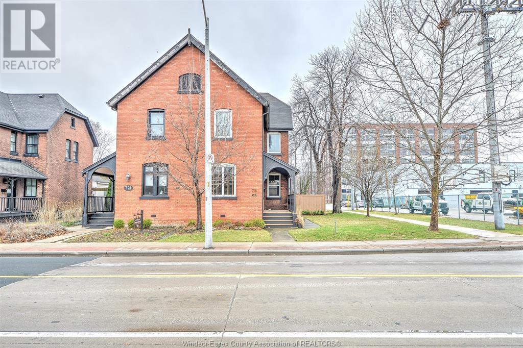 Property at 715 WALKER ROAD image 2