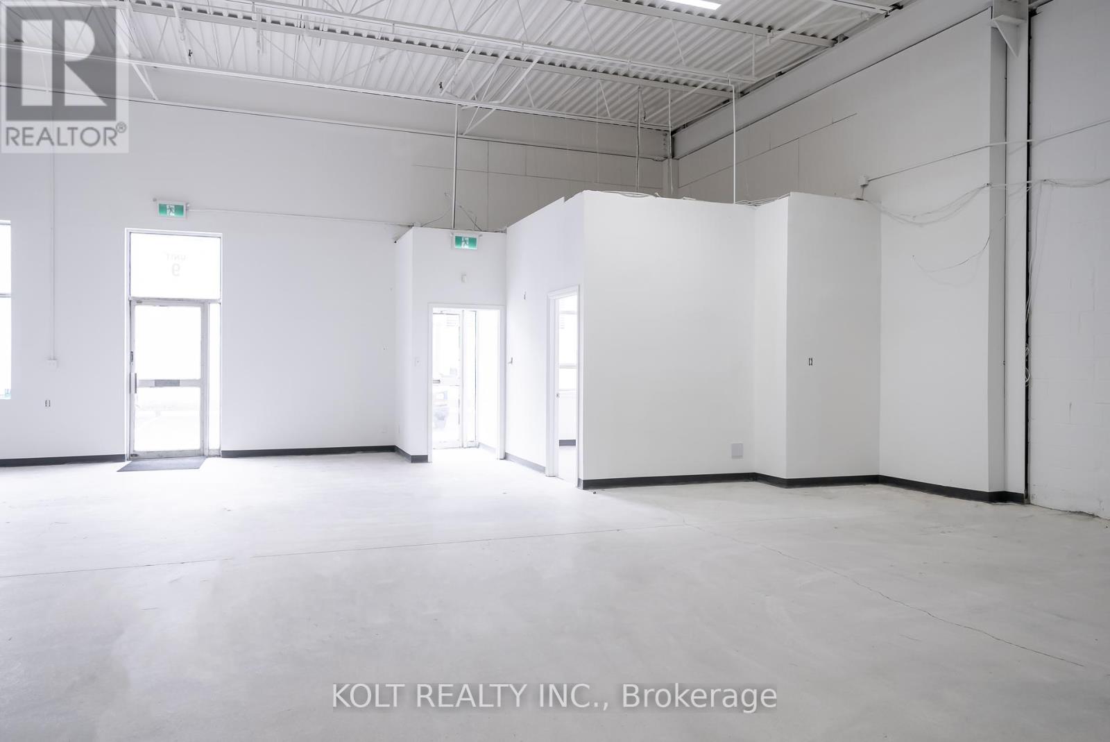 25-26 - 69 Westmore Drive, Toronto (West Humber-Clairville), Ontario  M9V 3Y6 - Photo 11 - W12020199