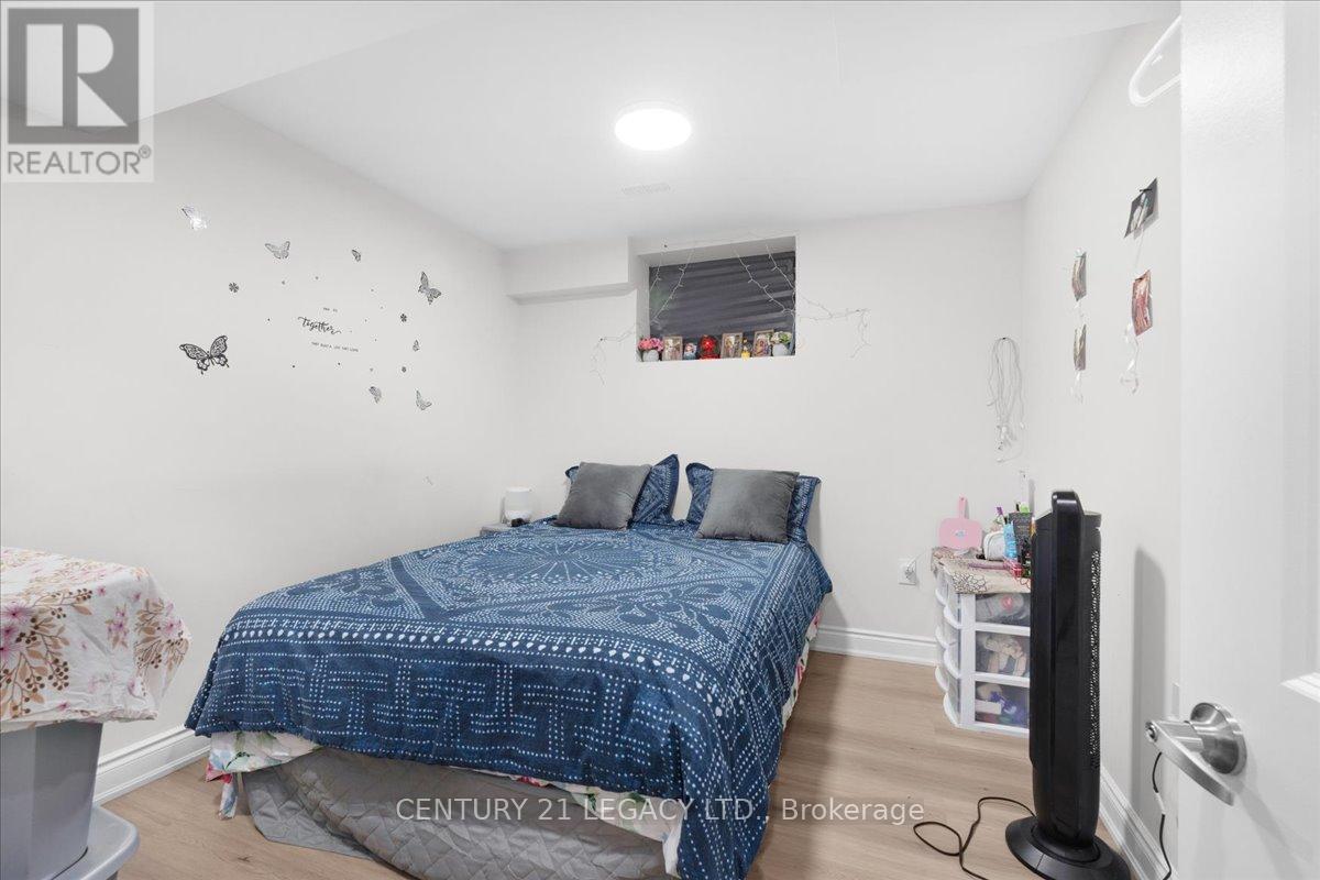 83 Beauchamp Drive, Cambridge, Ontario  N1S 0B9 - Photo 33 - X12037203