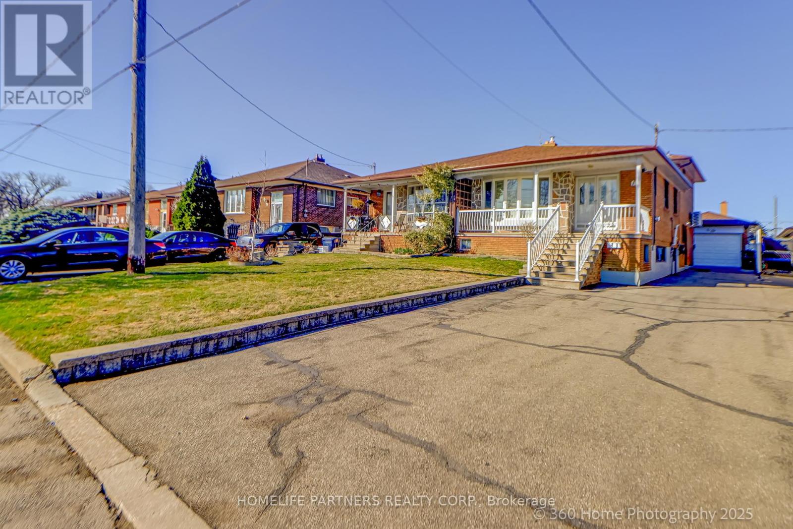 Property at 77 THWAITE AVENUE image 3