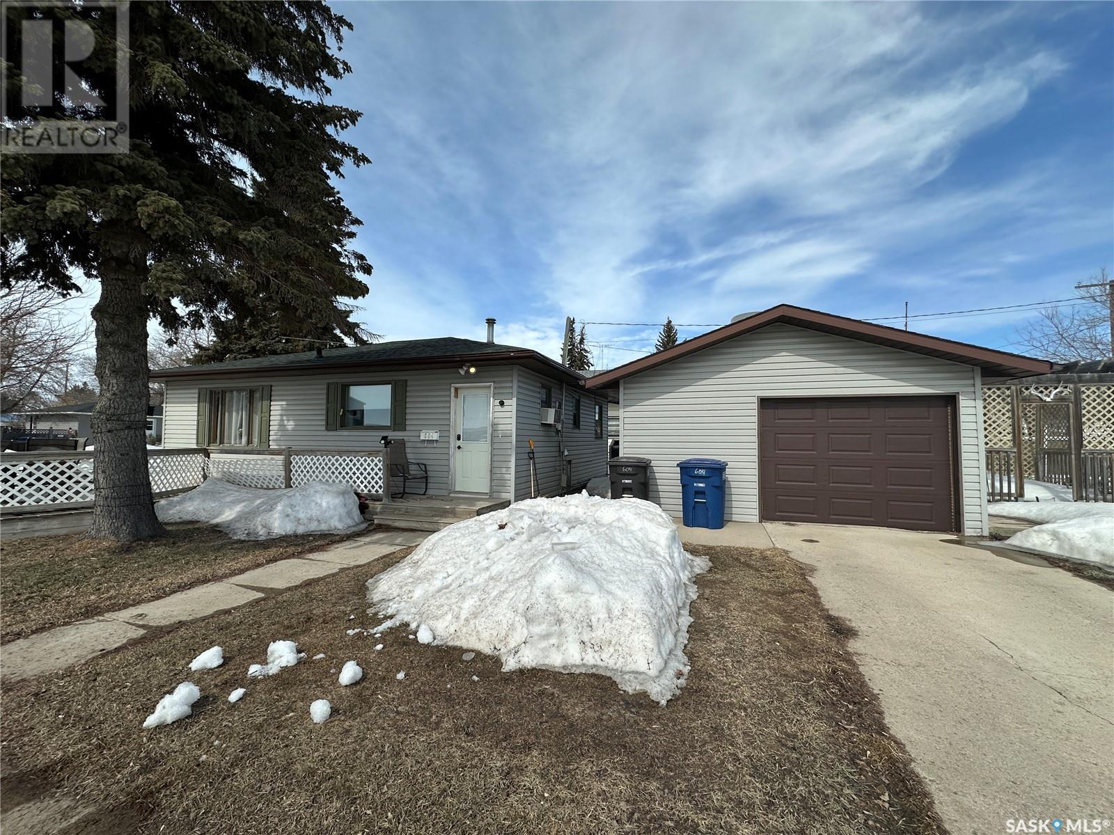 604 13th Street, Humboldt, Saskatchewan  S0K 2A0 - Photo 6 - SK002188