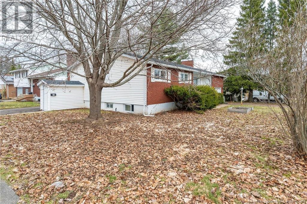 79 Noel, Moncton, New Brunswick  E1C 4E8 - Photo 6 - NB115696