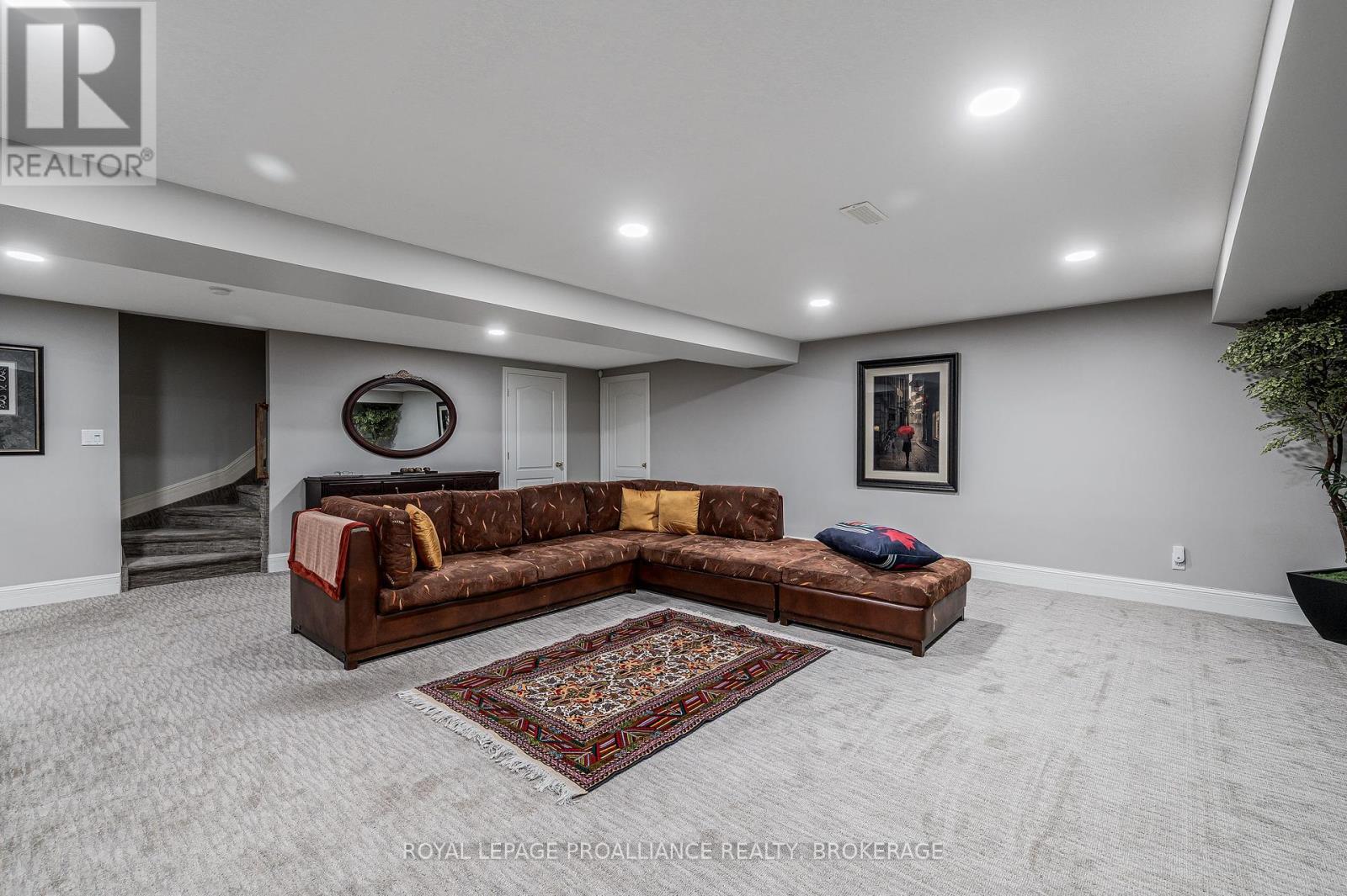 782 Front Road, Kingston, Ontario  K7M 4L9 - Photo 31 - X12071290