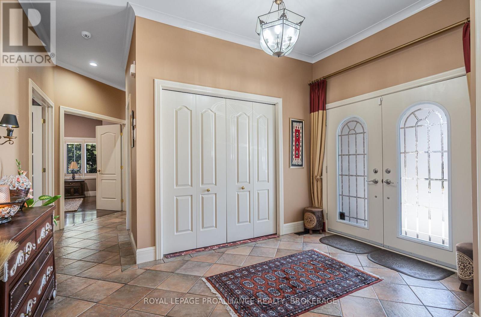 782 Front Road, Kingston, Ontario  K7M 4L9 - Photo 4 - X12071290