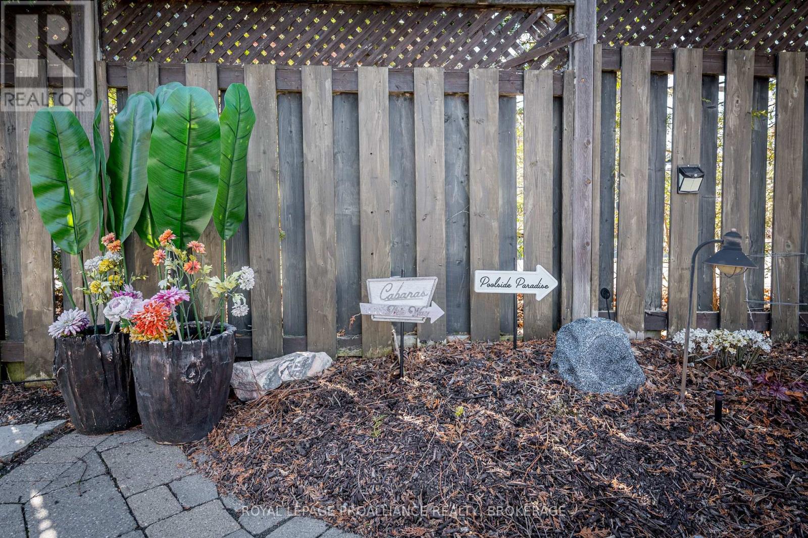 782 Front Road, Kingston, Ontario  K7M 4L9 - Photo 45 - X12071290