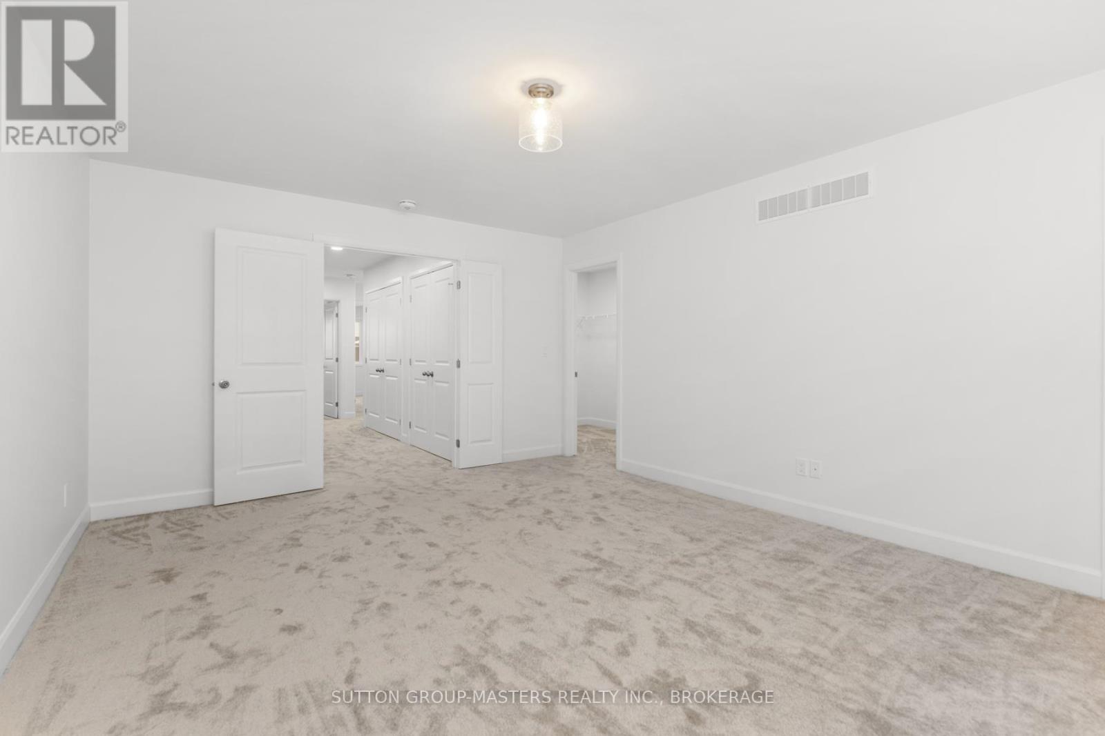 226 Dr Richard James Crescent, Loyalist, Ontario  K7N 0E9 - Photo 21 - X12071300
