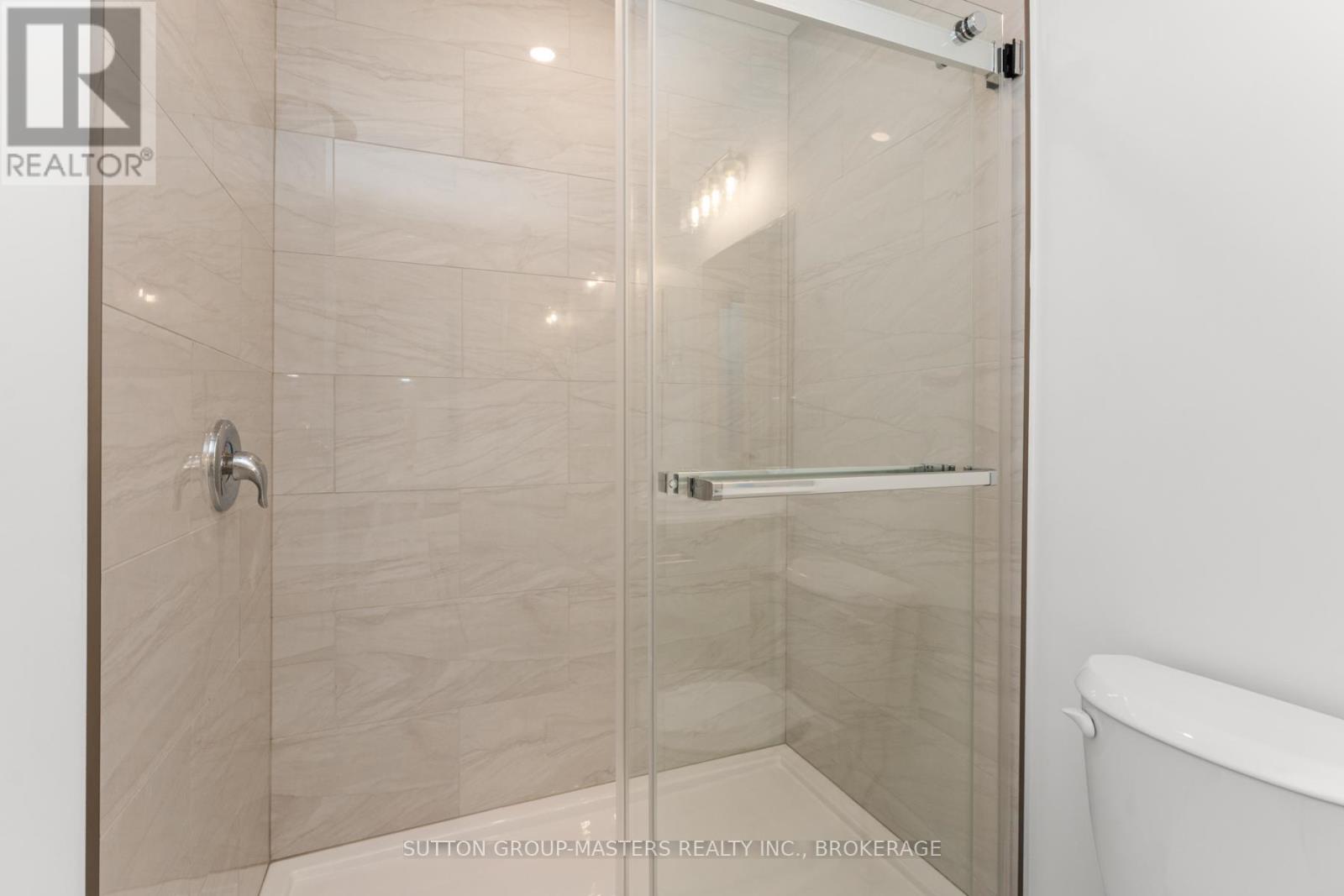 226 Dr Richard James Crescent, Loyalist, Ontario  K7N 0E9 - Photo 30 - X12071300