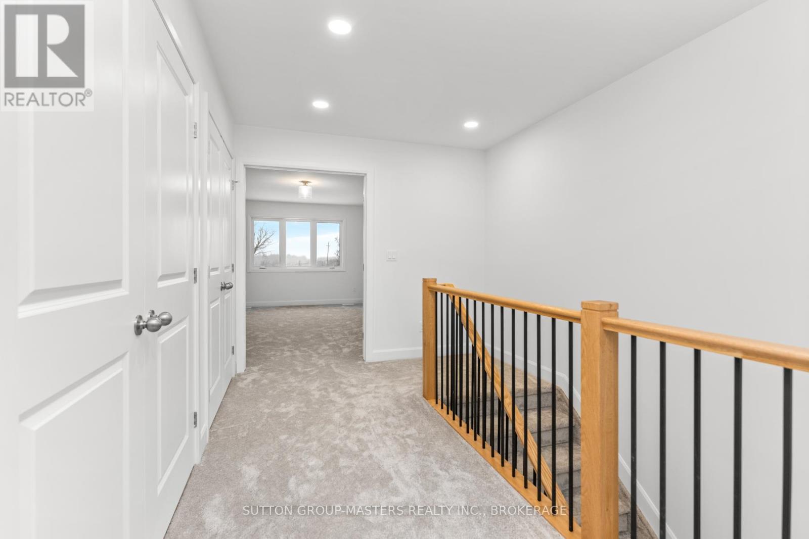 226 Dr Richard James Crescent, Loyalist, Ontario  K7N 0E9 - Photo 32 - X12071300