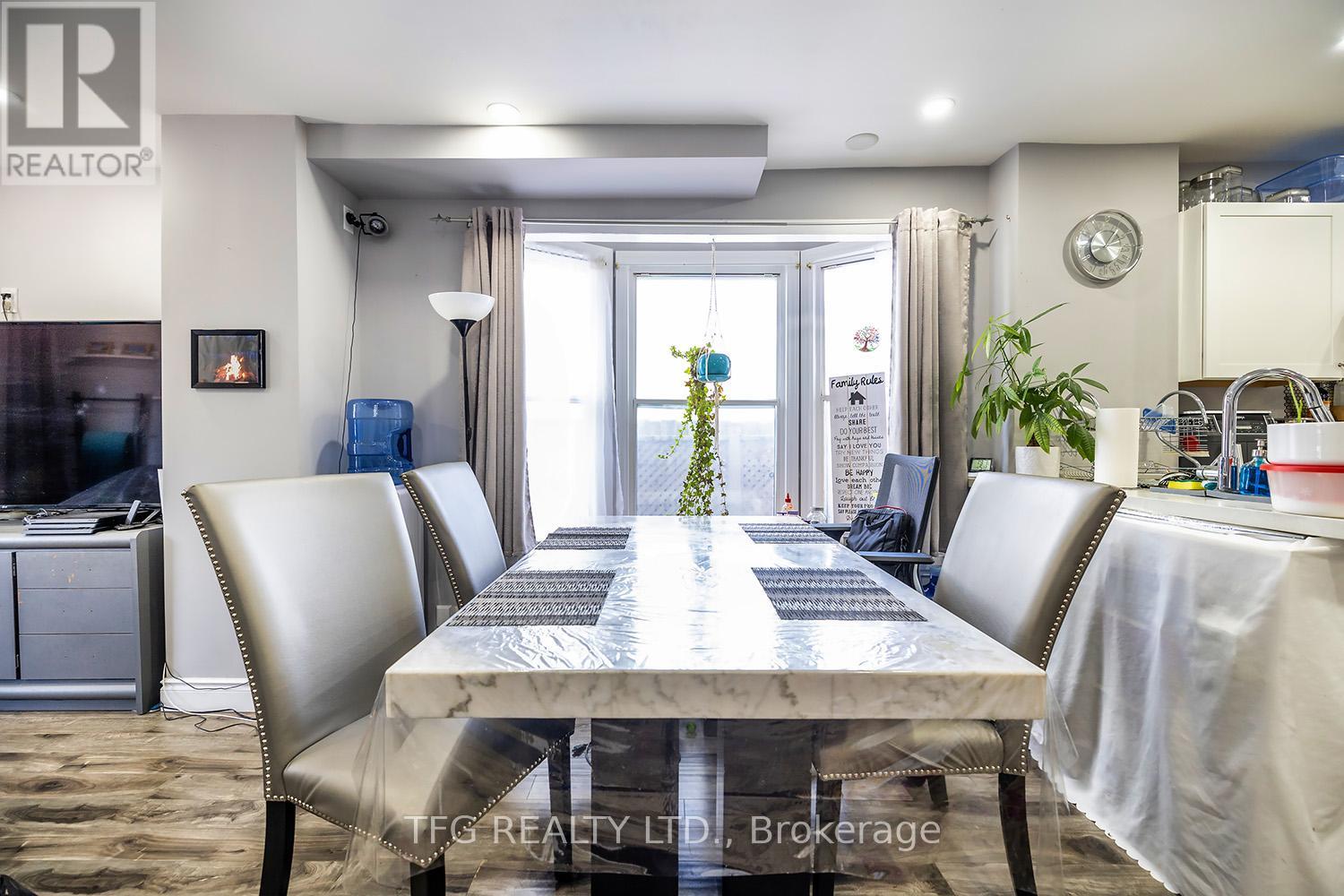 Property at 285 JARVIS STREET image 4