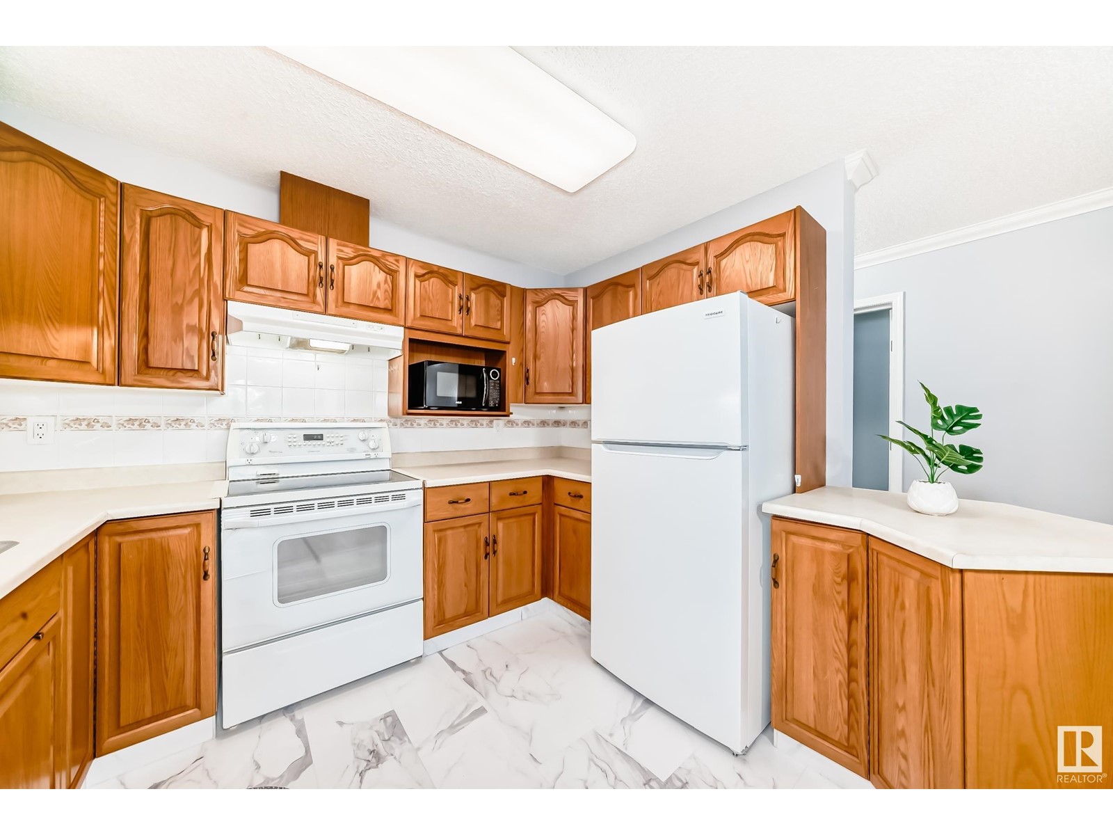 Property at #302 13450 114 AV NW image 5
