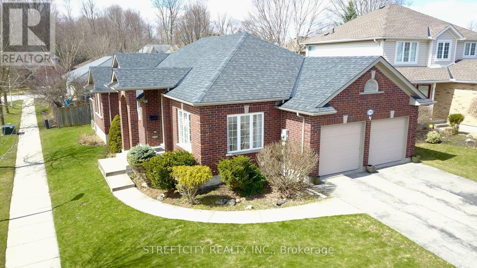 Property at 1703 MCCALLUM ROAD image 1