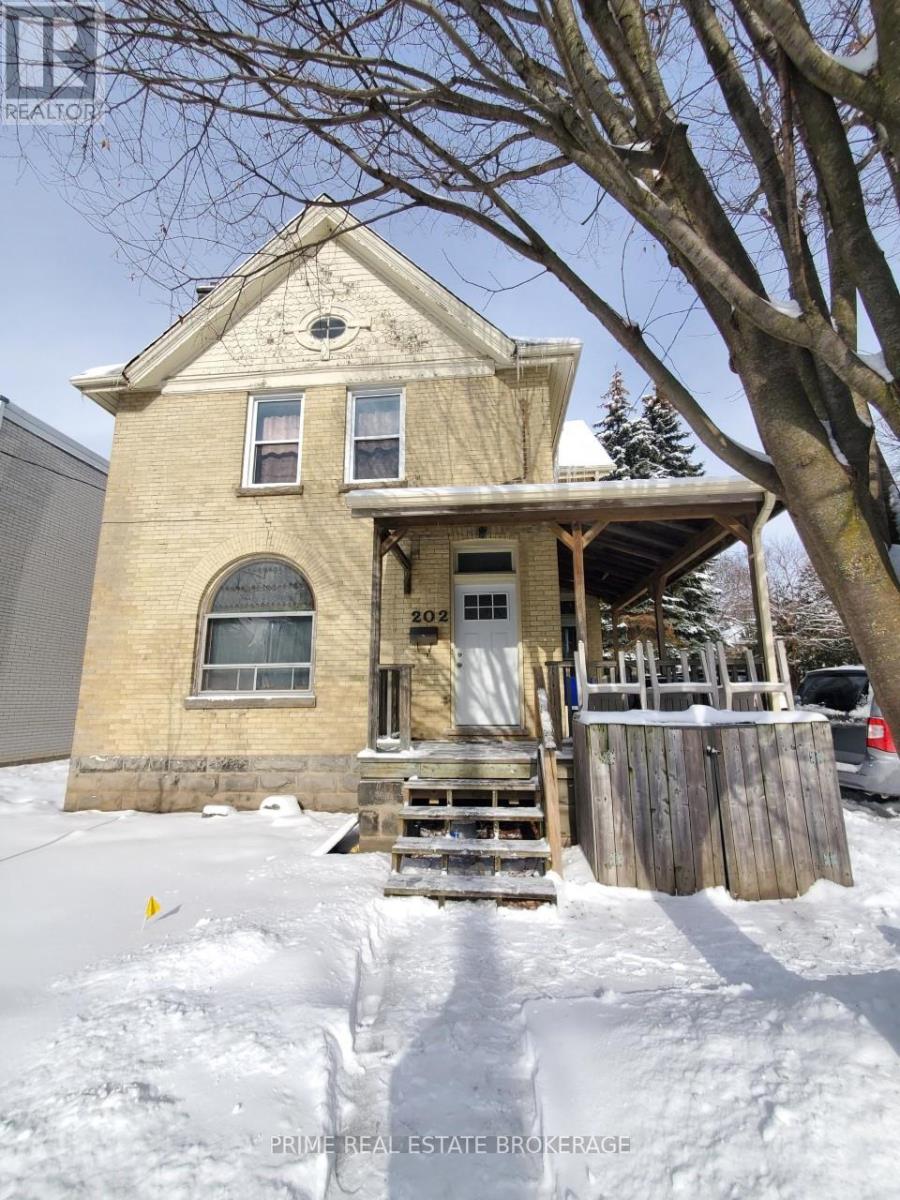 Property at 202 SYDENHAM STREET image 1