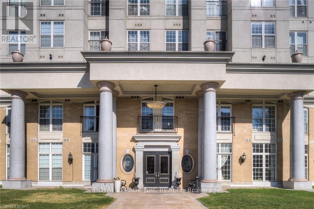 Property at 812 - 135 JAMES STREET S image 3