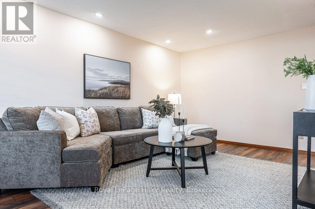 389 Maple Avenue, Stratford, Ontario  N5A 7P6 - Photo 14 - X12071233