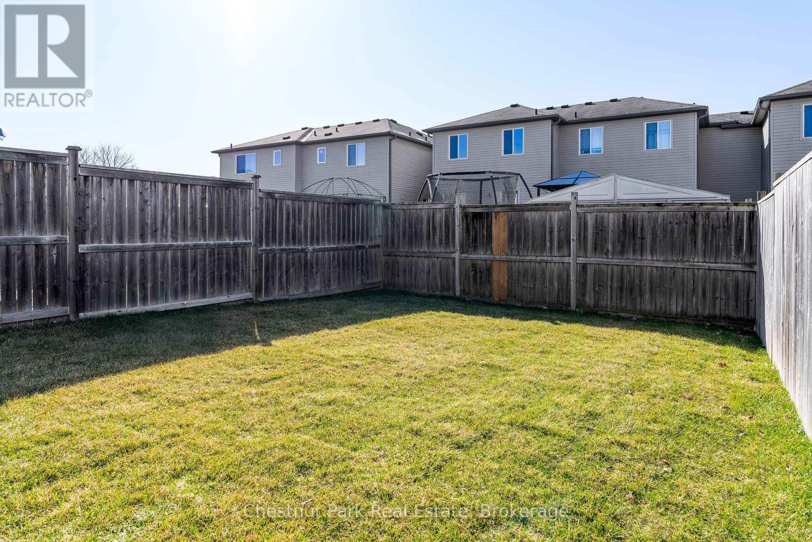 19 Admiral Crescent, Essa, Ontario  L0M 1B4 - Photo 27 - N12071394