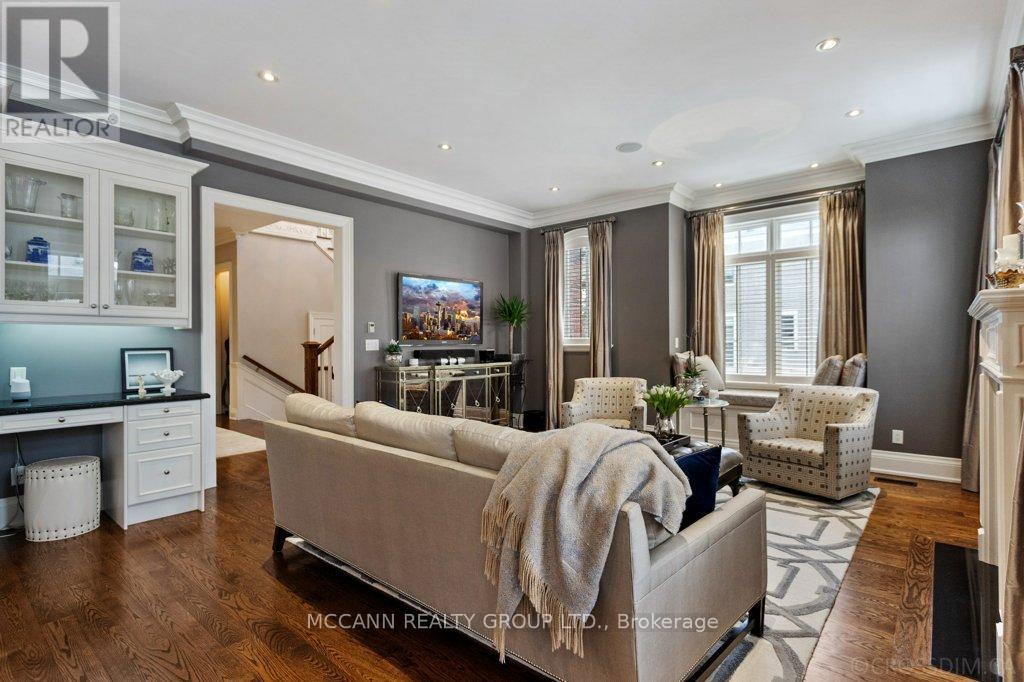 21 De Vere Gardens, Toronto, Ontario  M5M 3E4 - Photo 17 - C12071420