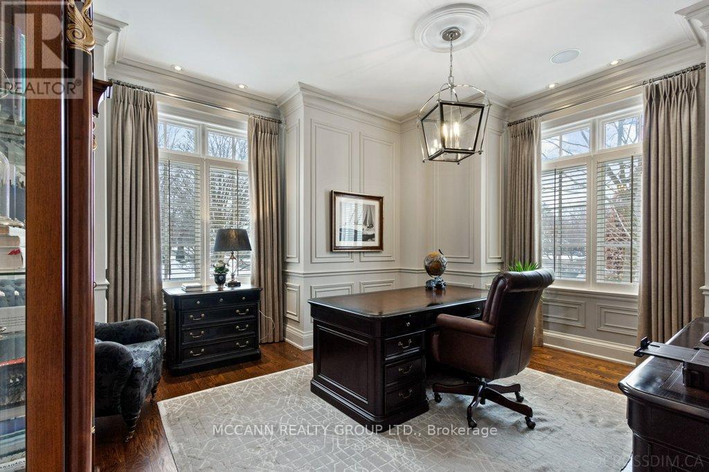 21 De Vere Gardens, Toronto, Ontario  M5M 3E4 - Photo 18 - C12071420
