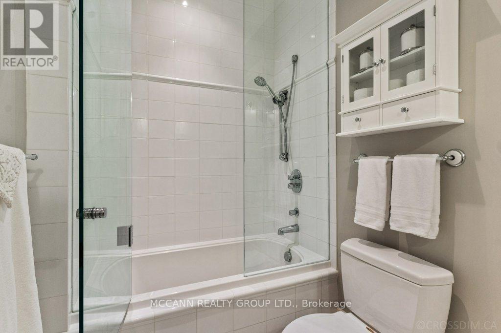 21 De Vere Gardens, Toronto, Ontario  M5M 3E4 - Photo 31 - C12071420