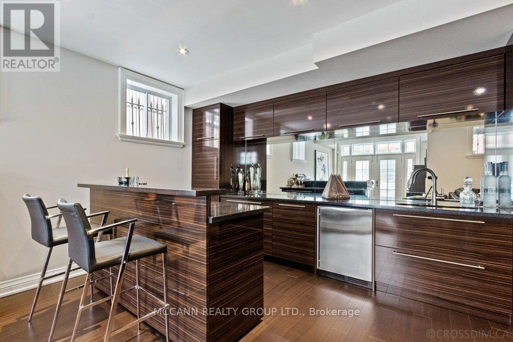 21 De Vere Gardens, Toronto, Ontario  M5M 3E4 - Photo 37 - C12071420